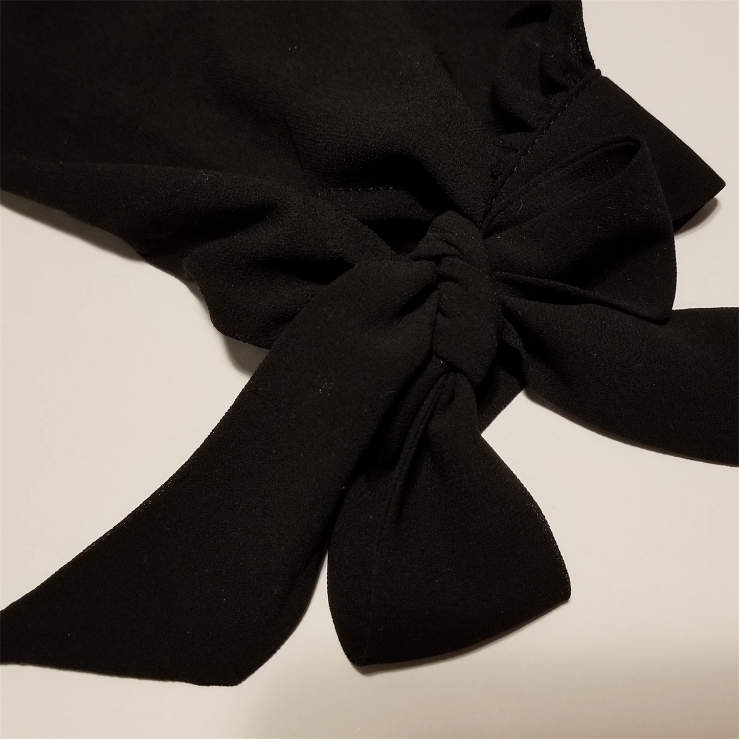 Cuff Bow Crop Top