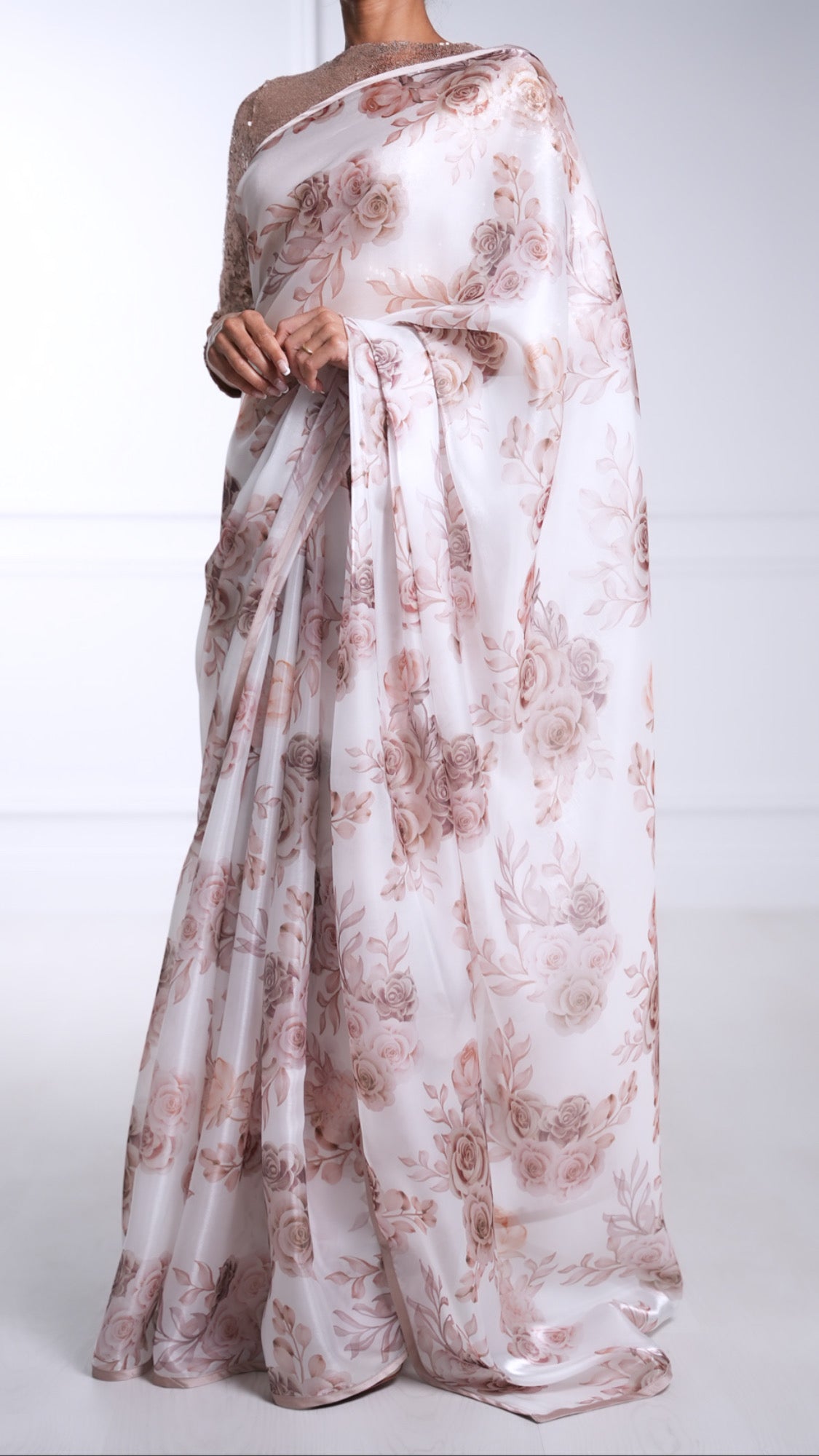 La Vie En Rose Saree